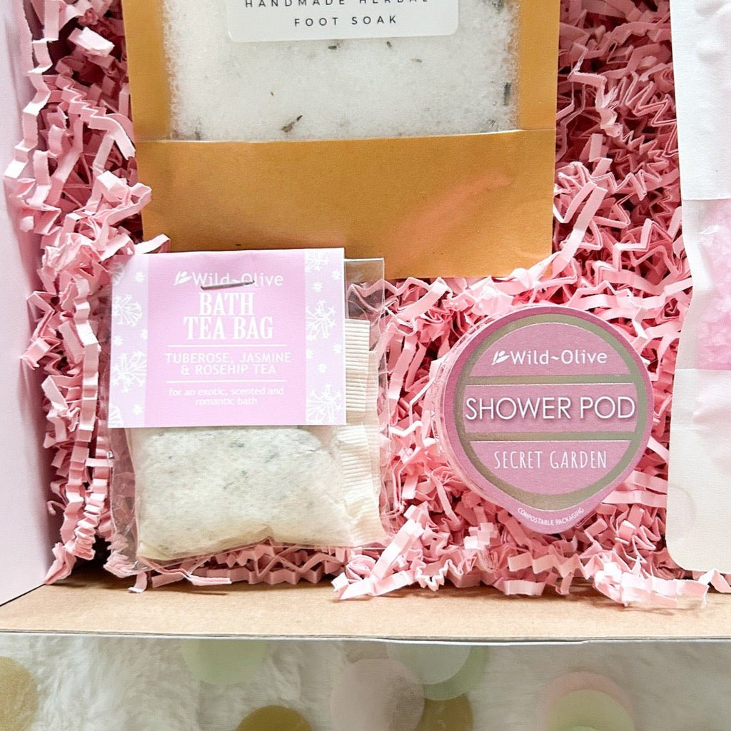 Mum To Be Gift Box - Pink - The Rosy Robin Company