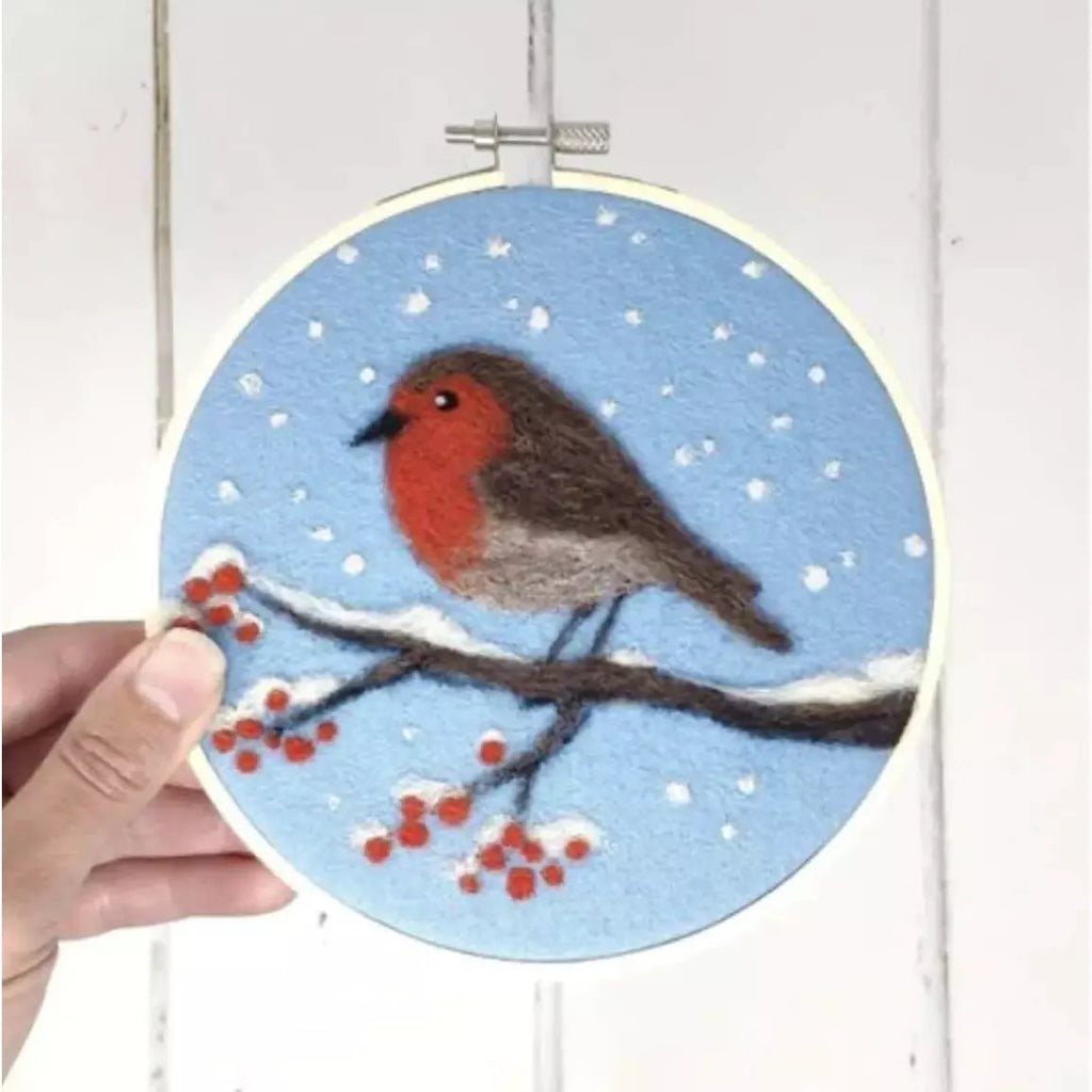 Needle Felting Kit - Robin in a Hoop - The Rosy Robin Company