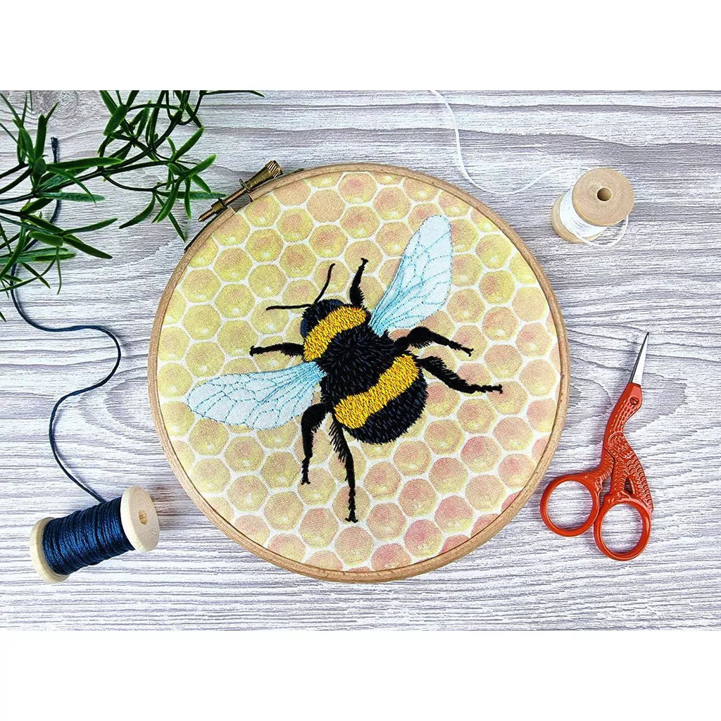 Oh Sew Bootiful Embroidery Kit - Bumblebee - The Rosy Robin Company