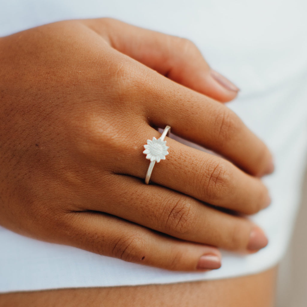 Ring - Adjustable Sunflower Ring (Silver) - The Rosy Robin Company